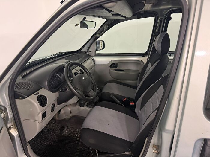Renault Kangoo Multix Combi 1.5 DCI Authentique araç görseli 13