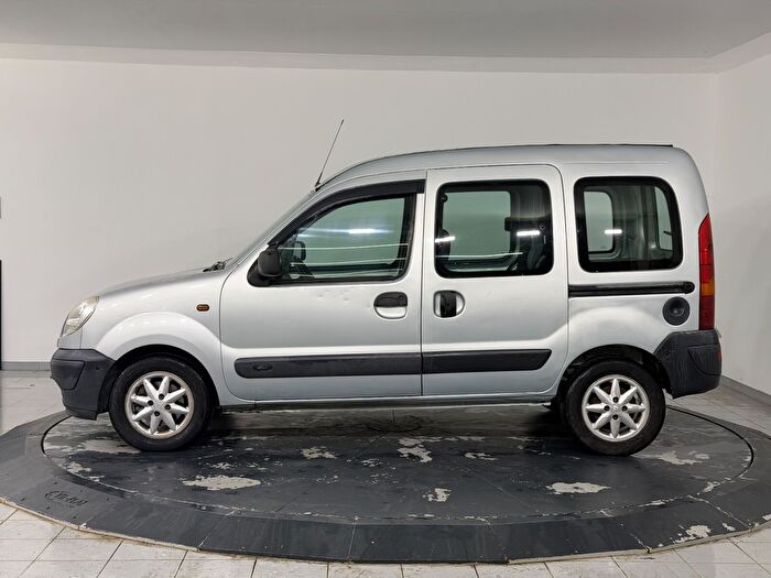 Renault Kangoo Multix Combi 1.5 DCI Authentique araç görseli 5