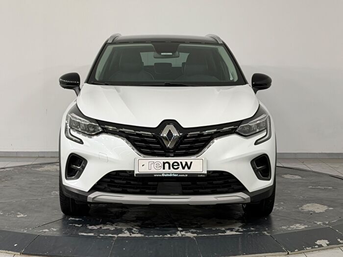 Renault Captur 1.3 TCe Icon EDC araç görseli 9