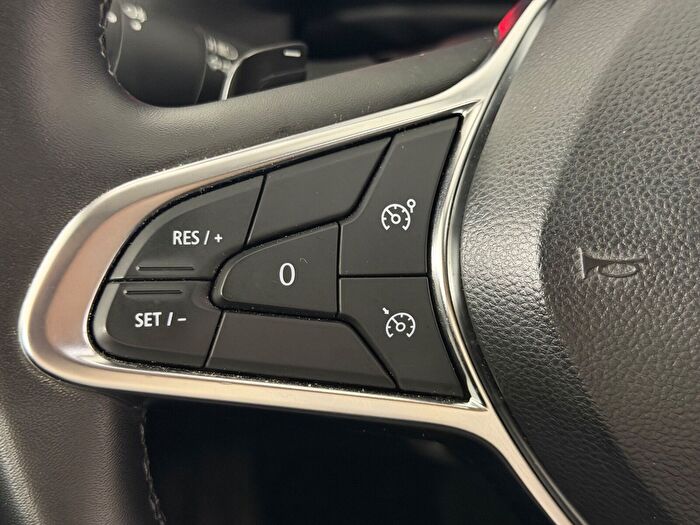 Renault Captur 1.3 TCe Icon EDC araç görseli 20