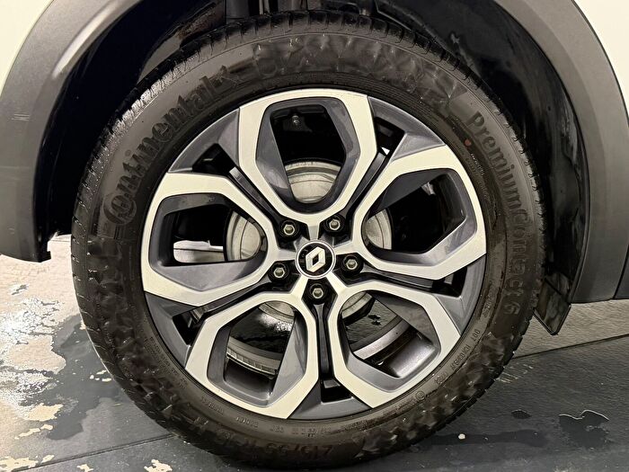 Renault Captur 1.3 TCe Icon EDC araç görseli 29