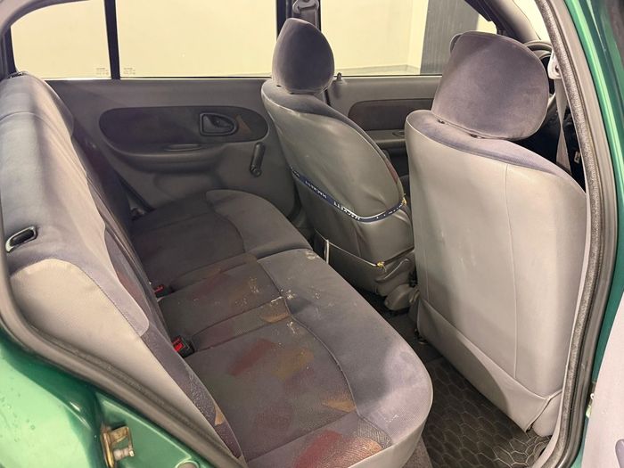 Renault Clio 1.4 RT araç görseli 14