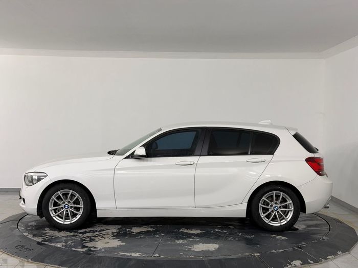 BMW 1 Serisi 116d EfficientDynamics Standart araç görseli 5