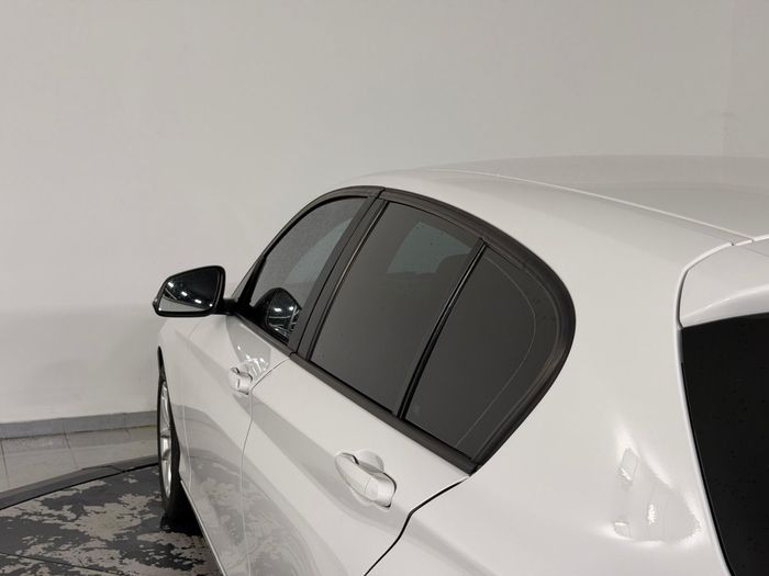 BMW 1 Serisi 116d EfficientDynamics Standart araç görseli 10