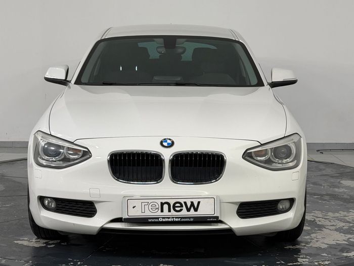 BMW 1 Serisi 116d EfficientDynamics Standart araç görseli 9