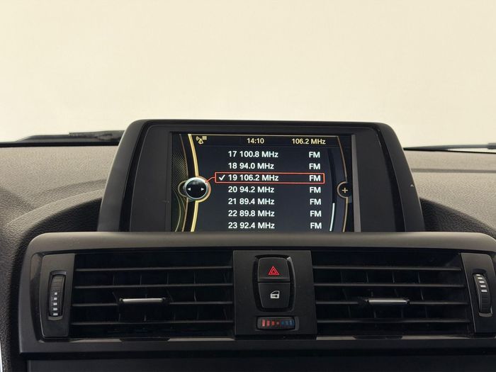 BMW 1 Serisi 116d EfficientDynamics Standart araç görseli 18