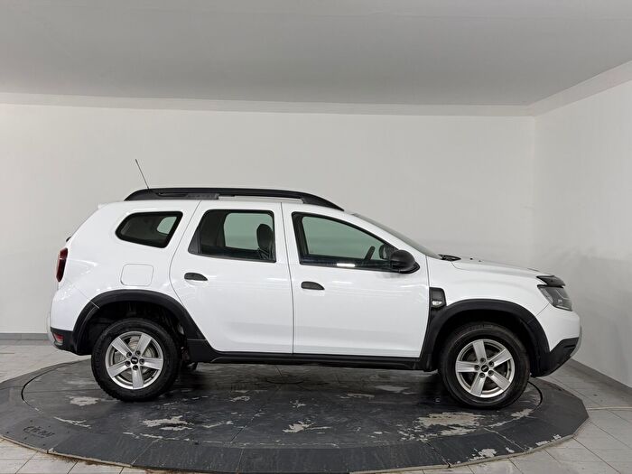 Dacia Duster 1.5 BlueDCI 4x2 Comfort araç görseli 4