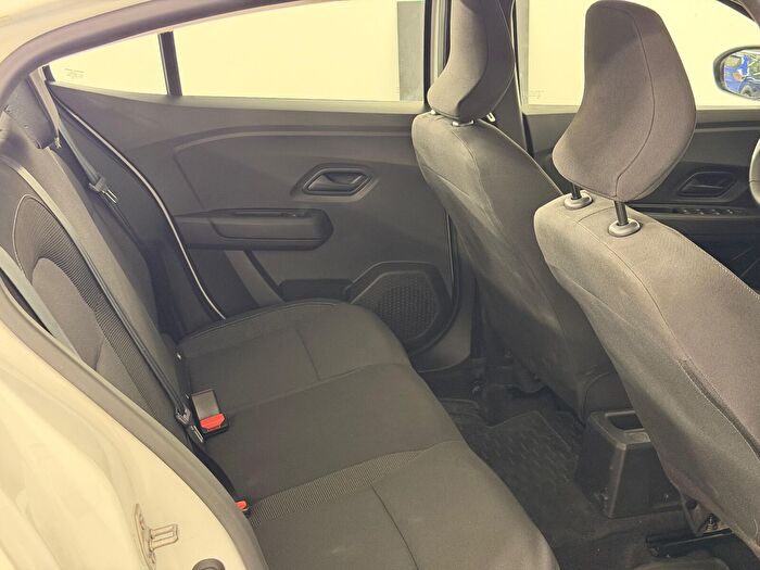 Renault Taliant 1.0 Turbo Joy X-Tronic araç görseli 14