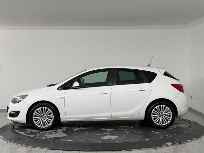 Opel Astra 1.4 Turbo Enjoy Active Active Select araç görseli 5