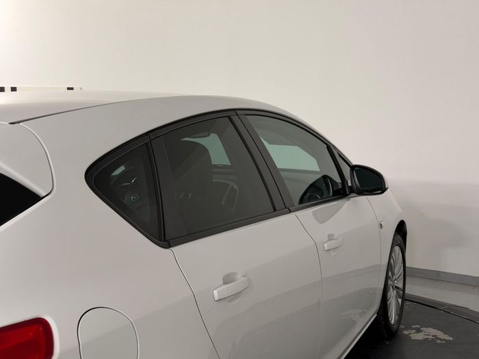 Opel Astra 1.4 Turbo Enjoy Active Active Select araç görseli 11