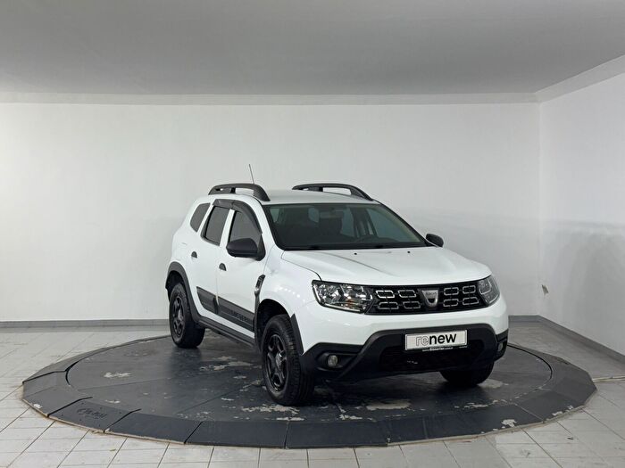 Dacia Duster 1.5 BlueDCI 4x4 Comfort araç görseli 3