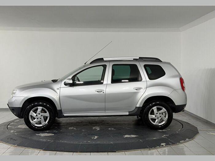 Dacia Duster 1.5 DCI 4x2 Laureate araç görseli 5