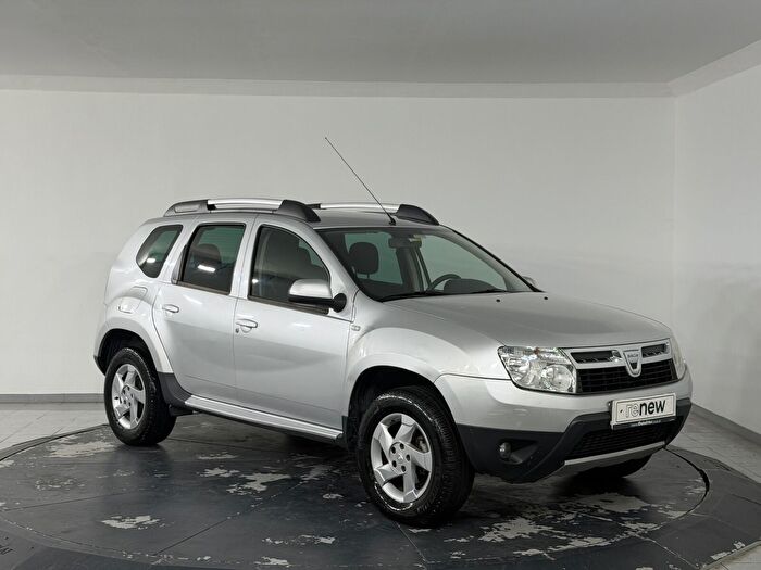 Dacia Duster 1.5 DCI 4x2 Laureate araç görseli 3