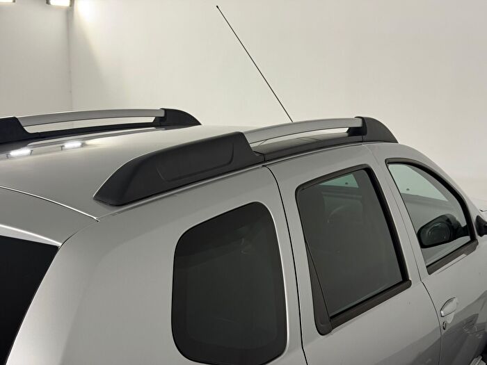 Dacia Duster 1.5 DCI 4x2 Laureate araç görseli 10