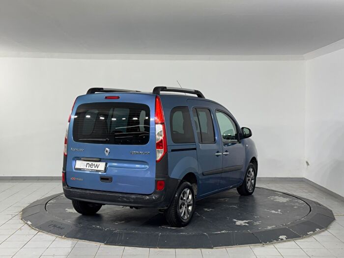 Renault Kangoo Multix Combi 1.5 DCI Extreme araç görseli 8