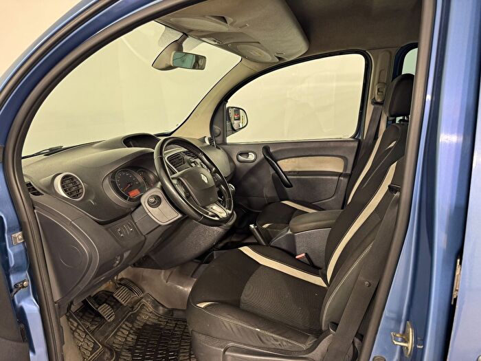 Renault Kangoo Multix Combi 1.5 DCI Extreme araç görseli 13