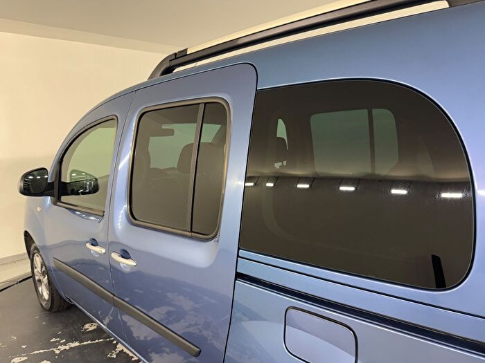 Renault Kangoo Multix Combi 1.5 DCI Extreme araç görseli 9