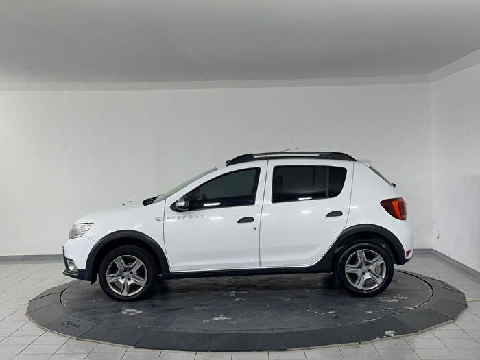 Dacia Sandero 5