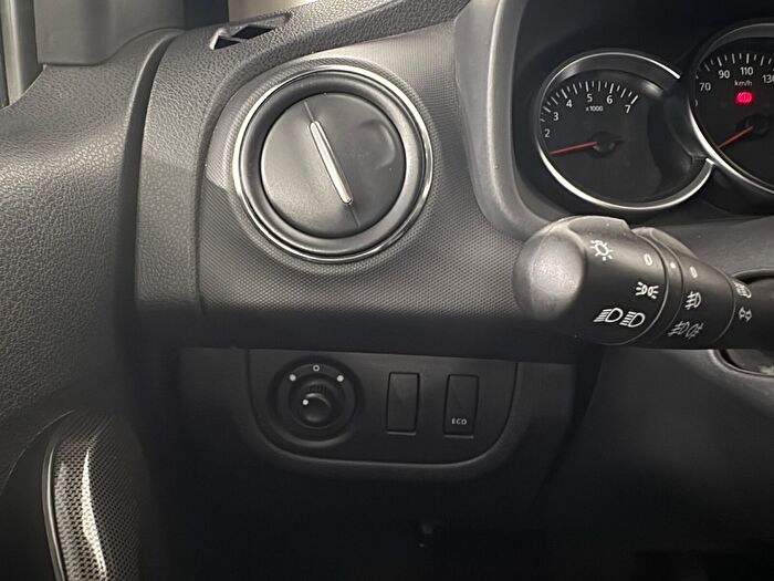 Dacia Sandero 11