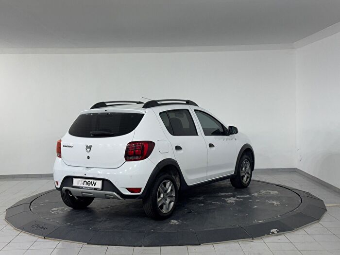 Dacia Sandero 6