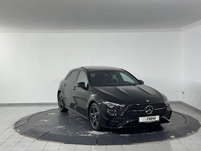 Mercedes-Benz A Serisi A 200 Hybrid AMG 7G-DCT araç görseli 3