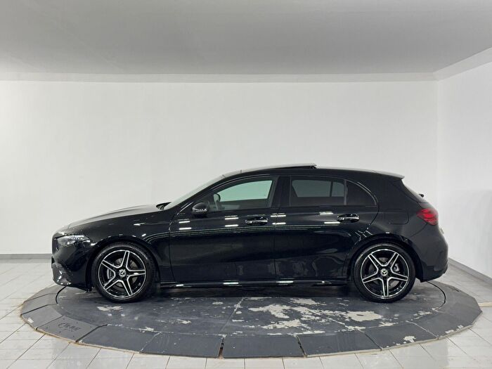 Mercedes-Benz A Serisi A 200 Hybrid AMG 7G-DCT araç görseli 5