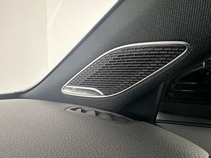 Mercedes-Benz A Serisi A 200 Hybrid AMG 7G-DCT araç görseli 28