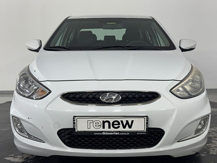 Hyundai Accent Blue 1.6 CRDI Mode Plus DCT araç görseli 9