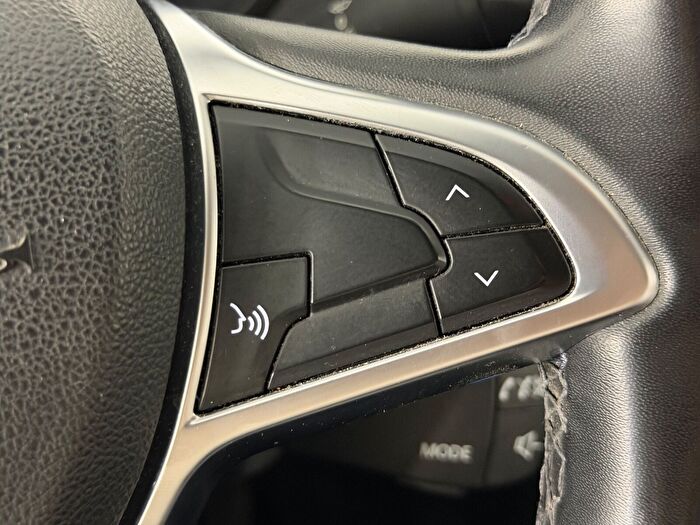 Dacia Duster 1.0 Eco-G Prestige 4x2 araç görseli 22
