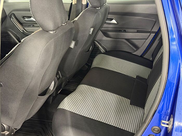 Dacia Duster 1.0 Eco-G Prestige 4x2 araç görseli 15