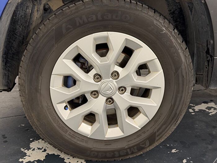 Dacia Duster 1.0 Eco-G Prestige 4x2 araç görseli 29