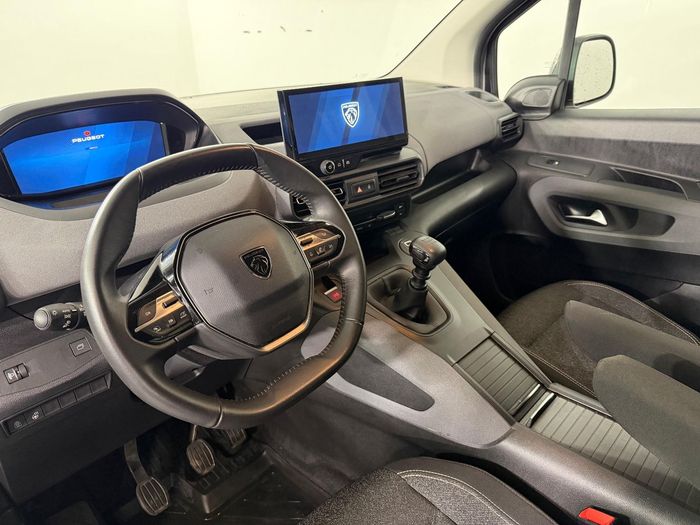 Peugeot Rifter 1.5 BlueHDI Allure araç görseli 18