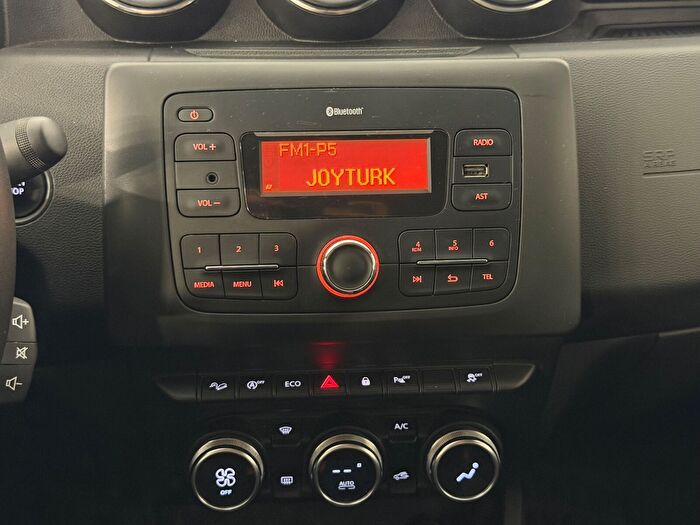 Dacia Duster 1.3 Tce 4x4 Prestige araç görseli 18