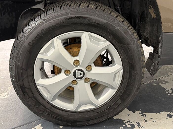 Dacia Duster 1.3 Tce 4x4 Prestige araç görseli 26