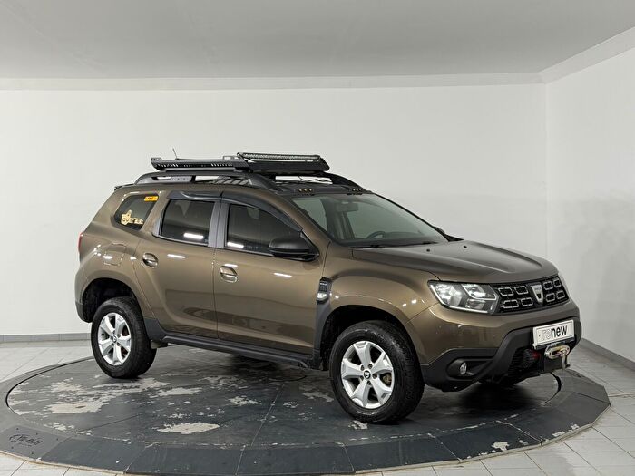 Dacia Duster 1.3 Tce 4x4 Prestige araç görseli 3