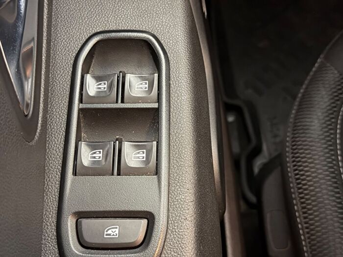 Dacia Duster 1.3 Tce 4x4 Prestige araç görseli 21