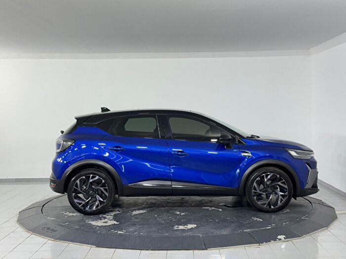 Renault Captur 4