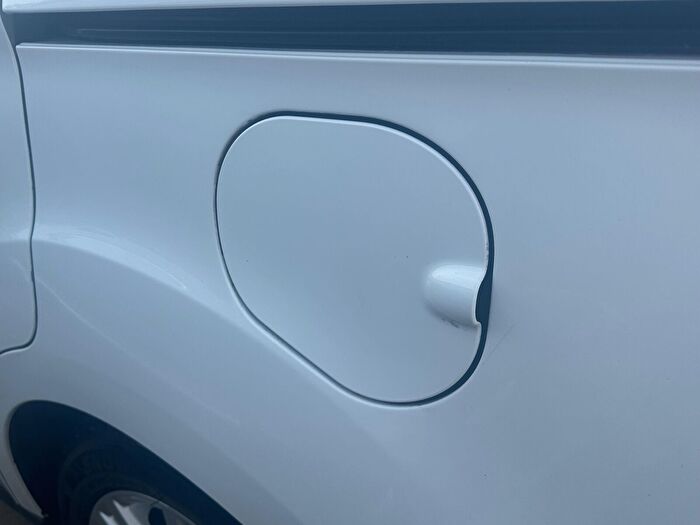 Ford Tourneo Courier 22