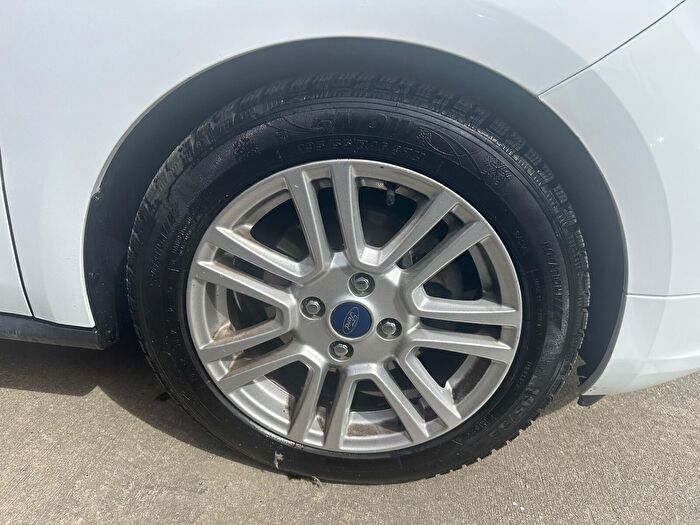 Ford Tourneo Courier 7