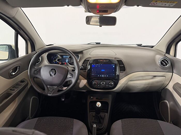 Renault Captur 1.5 DCI Start&Stop Touch araç görseli 15