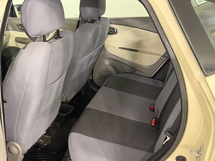 Renault Captur 1.5 DCI Start&Stop Touch araç görseli 14
