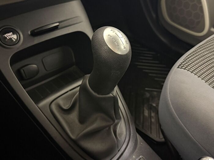 Renault Captur 1.5 DCI Start&Stop Touch araç görseli 24