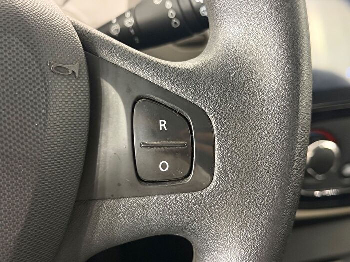 Renault Captur 1.5 DCI Start&Stop Touch araç görseli 21