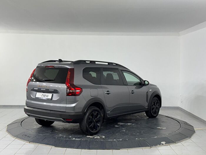 Dacia Jogger 6
