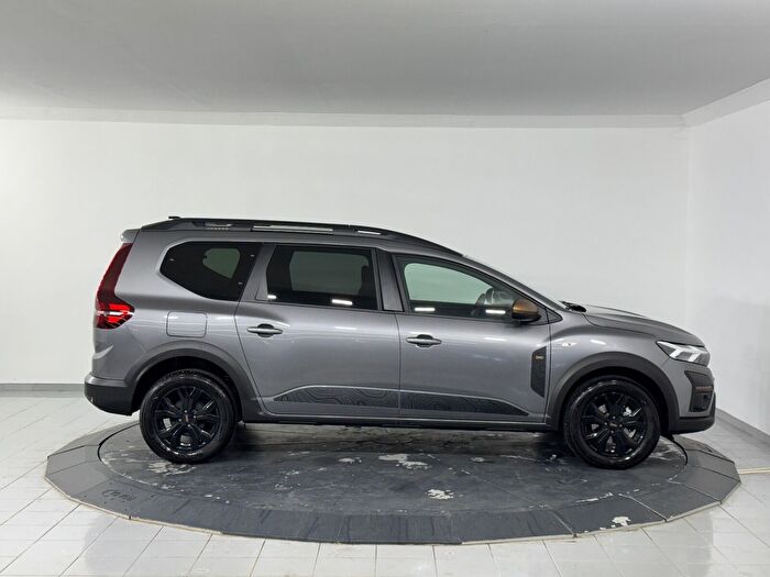 Dacia Jogger 4