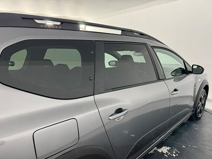 Dacia Jogger 11