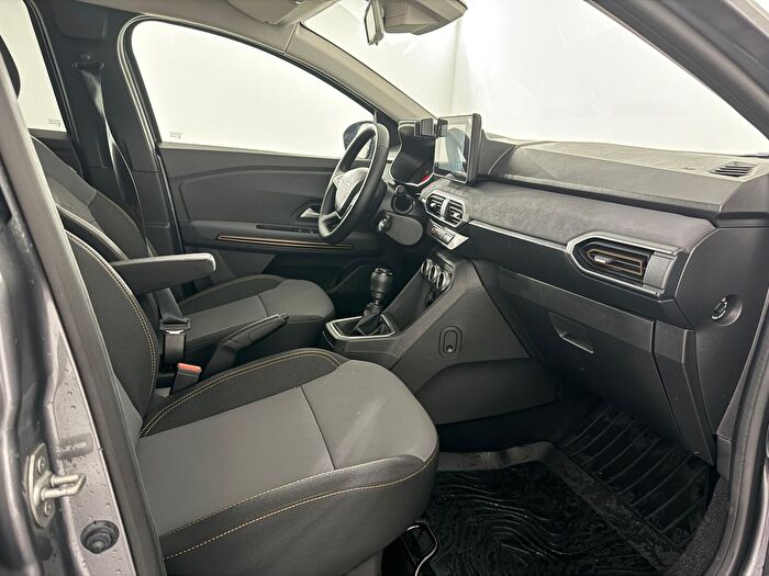 Dacia Jogger 12