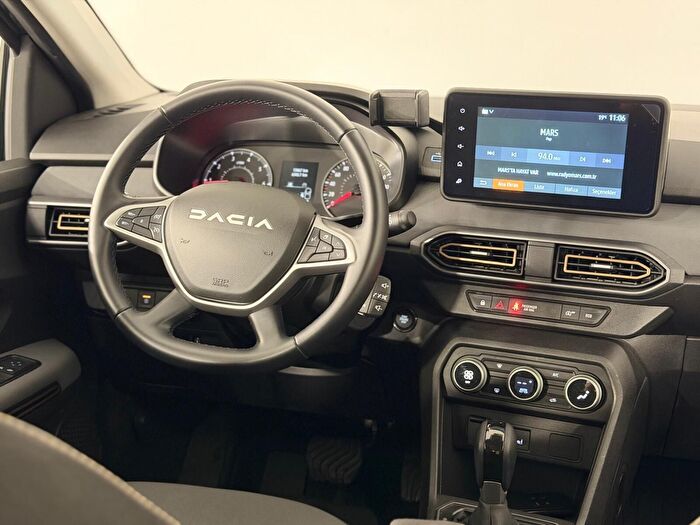 Dacia Sandero Stepway 1.0 TCE Extreme CVT araç görseli 16