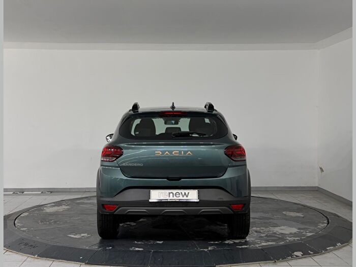 Dacia Sandero Stepway 1.0 TCE Extreme CVT araç görseli 7