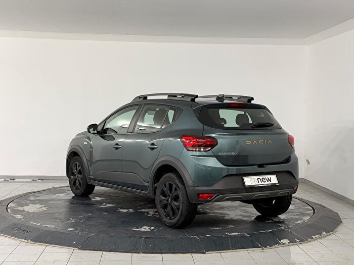 Dacia Sandero Stepway 1.0 TCE Extreme CVT araç görseli 8
